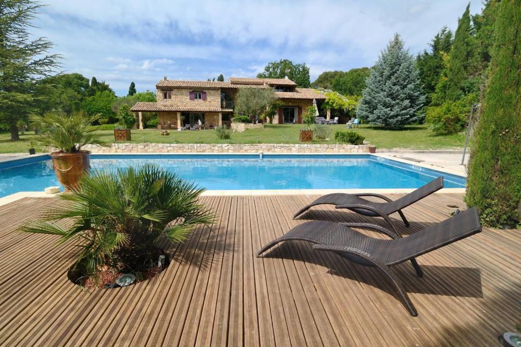 Mas Au Coeur De La Provence & Spa Saint-Cannat Exterior photo